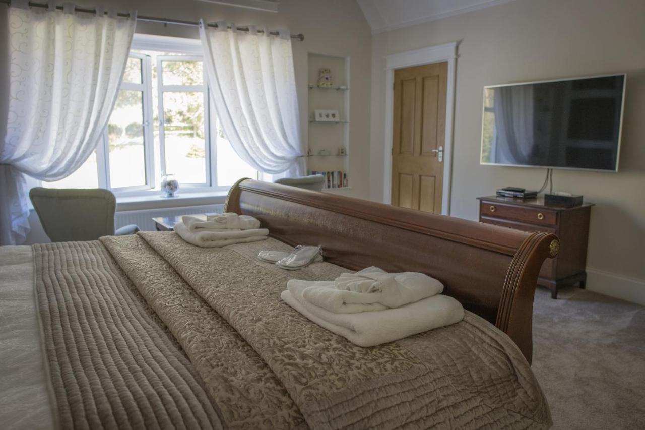 Bed and Breakfast Matlock House Hawkinge Exterior foto